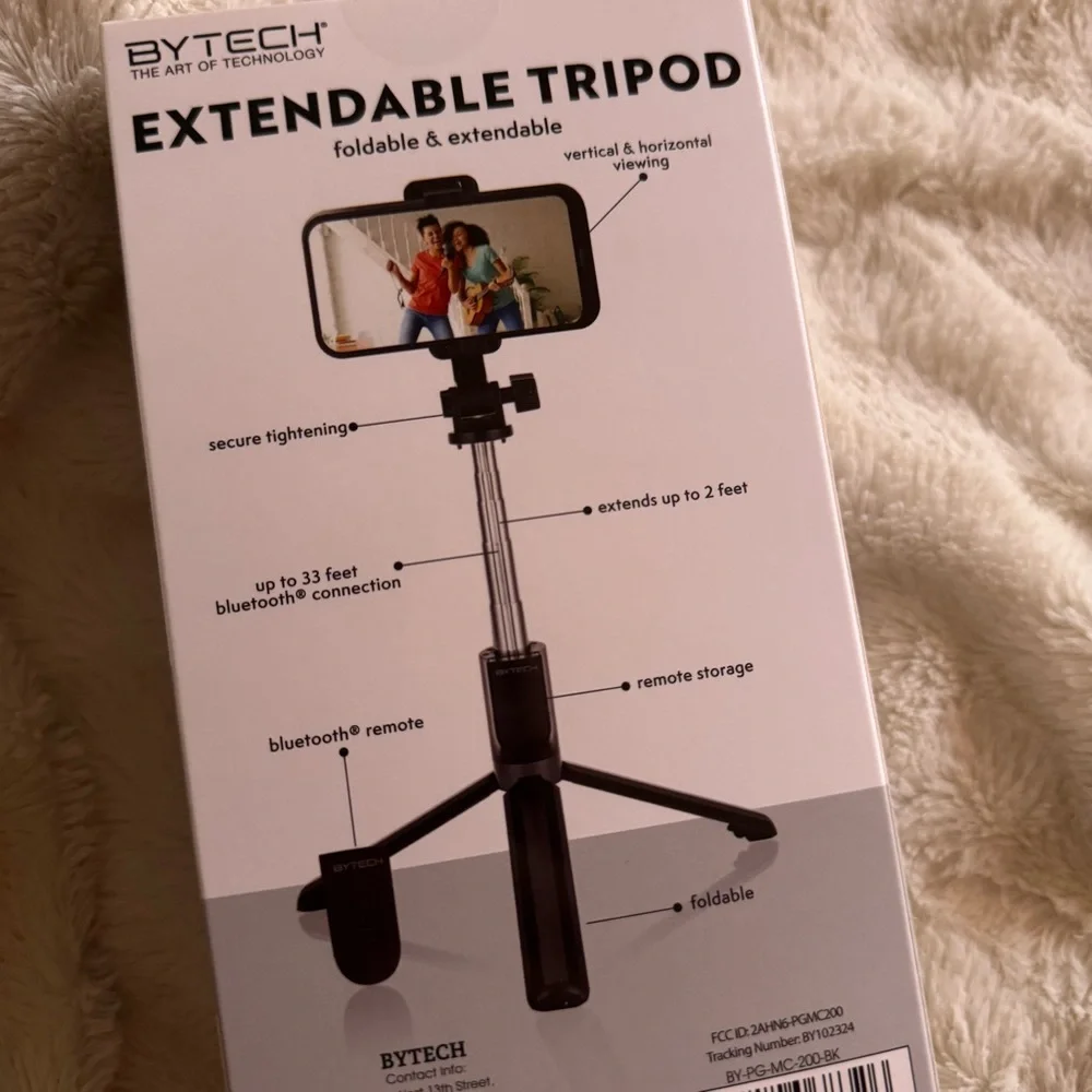 Extendable Tripod with Bluetooth and Remote - Picture 3 of 3